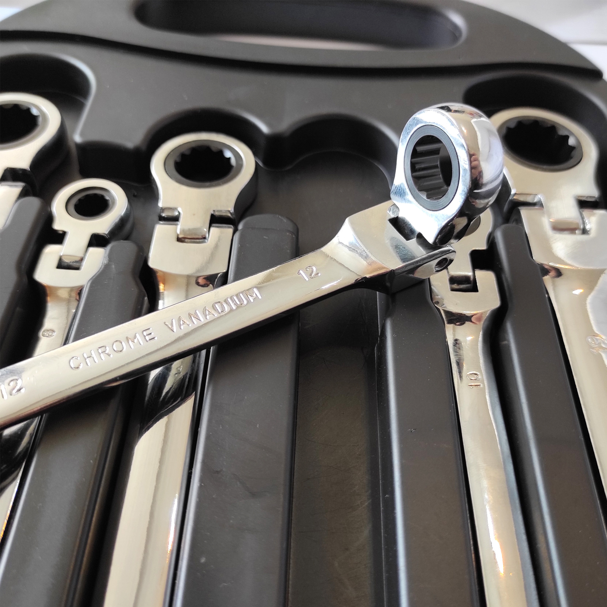 آچار جغجغه ای لقلقه ای کنیوش مدل KK-7 مجموعه 7 عددی آچار جغجغه ای لقلقه ای کنیوش مدل KK-7 مجموعه 7 عددی