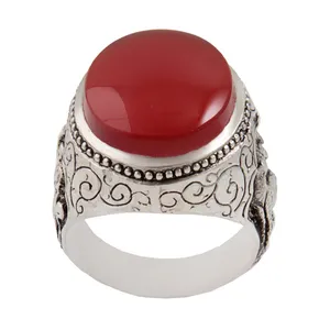 انگشتر نقره مردانه بازرگانی میلادی مدل سنگ عقیق یمنی کهنه رکاب دست ساز سیاه قلم کد AM_1842