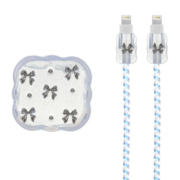 محافظ کابل وال کیس طرح پاپیون به همراه محافظ شارژر دیواری 20 وات آیفون مجموعه 4 عددی