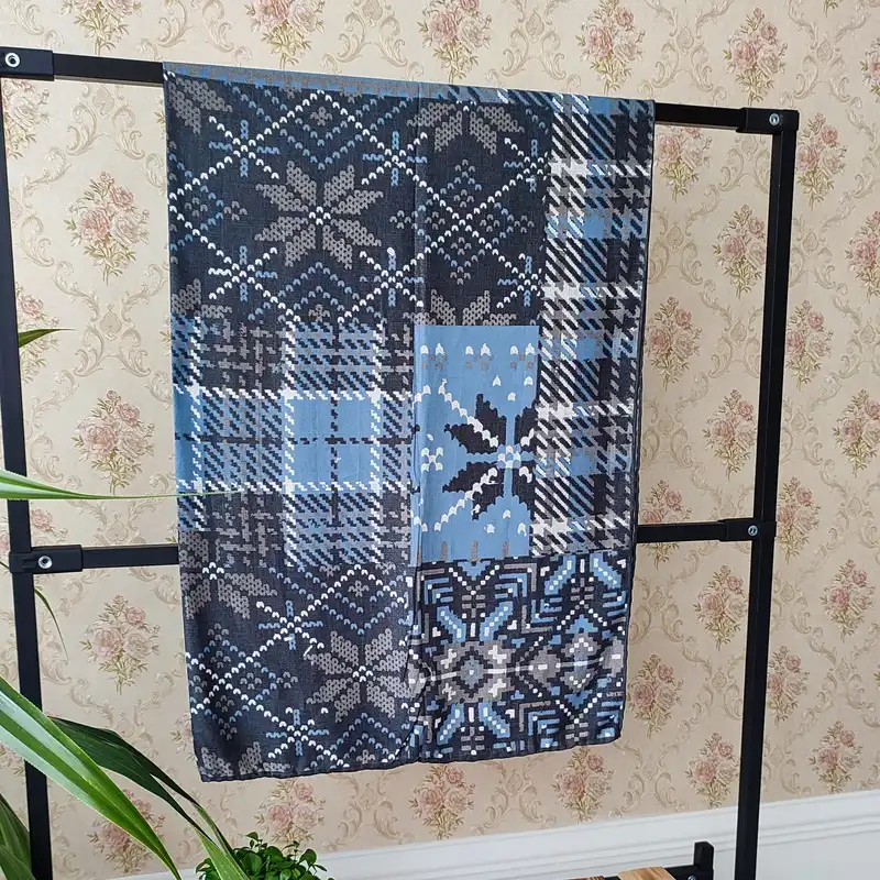 روسری زنانه مدل نخی جناغی کد 306