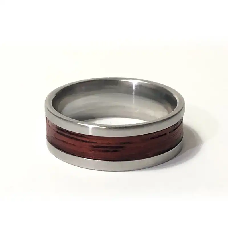 انگشتر سورئال دیزاین مدل رز وود