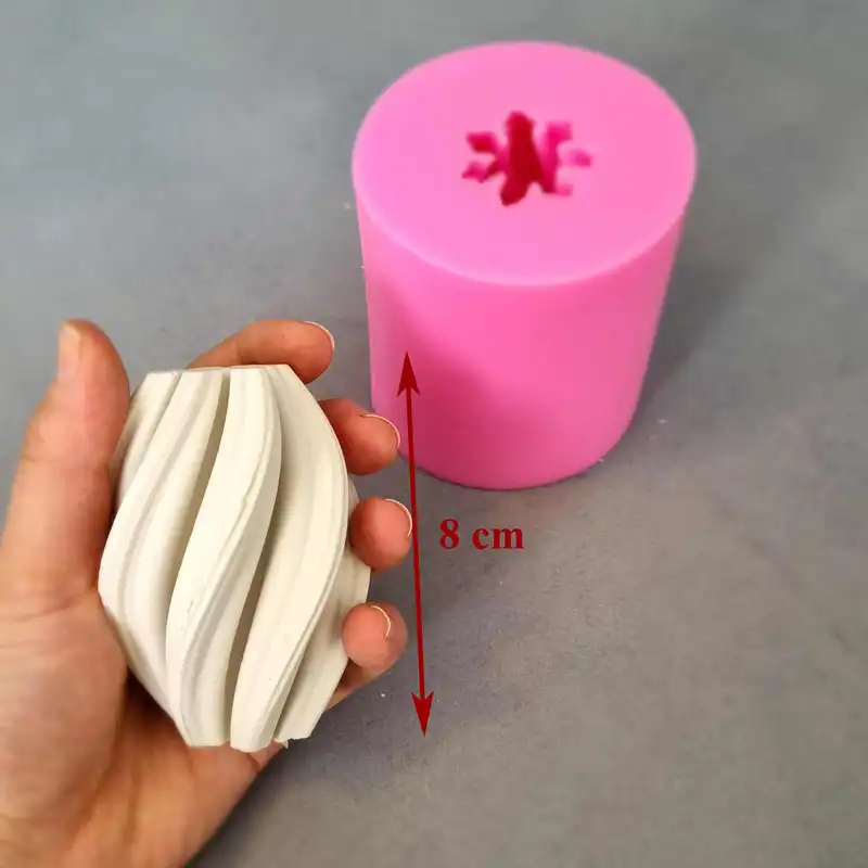 قالب شمع مدل گوي اسپيرال کد 08cm