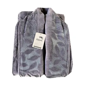 حوله پالتویی پاموک مدل برگ سایز 125