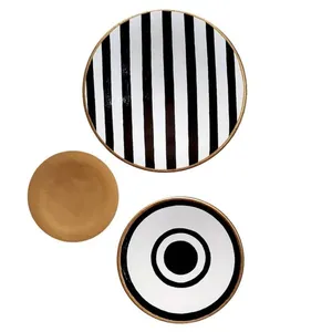 بشقاب دیوارکوب سفالی طرح مدرن کد 841 مجموعه 3 عددی