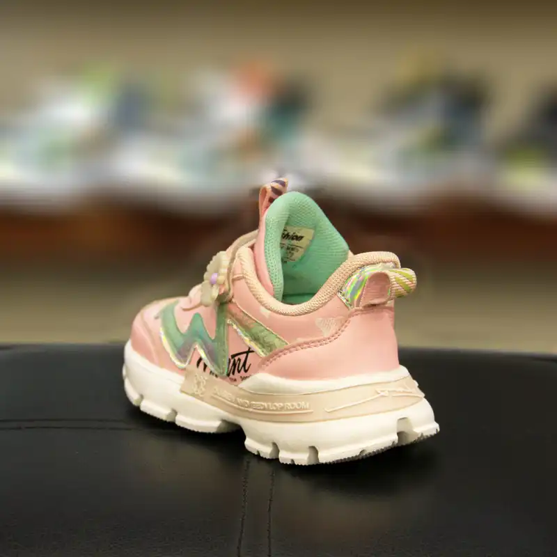 کفش پیاده روی دخترانه مدل گلدار کد Ba14