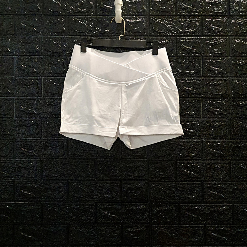 شلوارک زنانه مدل V.waist