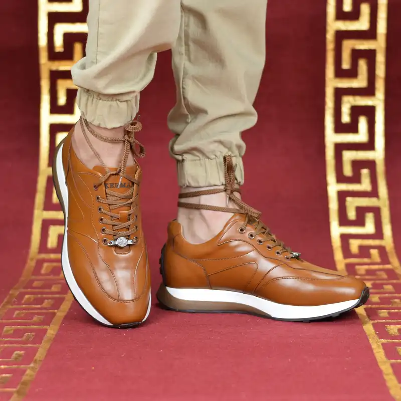 کفش روزمره مردانه کرمانی مدل چرم دستدوز طبیعی کد 506 رنگ عسلی