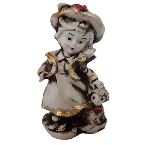 مجسمه  مدل دختر چوپان کد 166