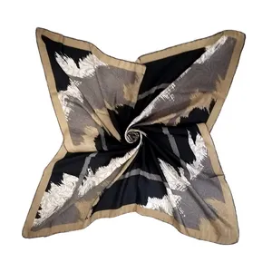 روسری زنانه مدل دست دوز 125