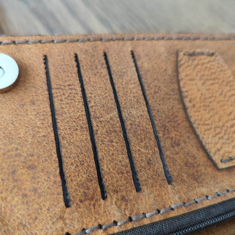 کیف پول چرم  دقت مدل چرم طبیعی بزی کد NG-w40