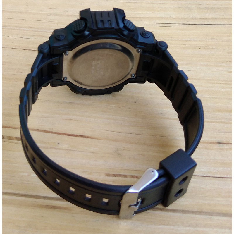 ساعت مچی دیجیتال پسرانه مدل اسپرت آسترس کد QR