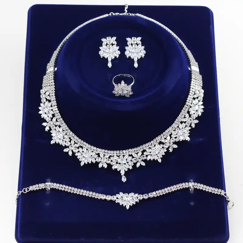 ست زنانه مدل عروس کد se233