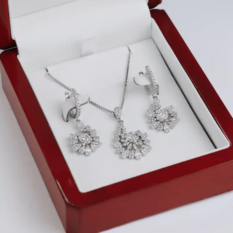 نیم ست نقره زنانه جی تی ای مدل جی نایس 74