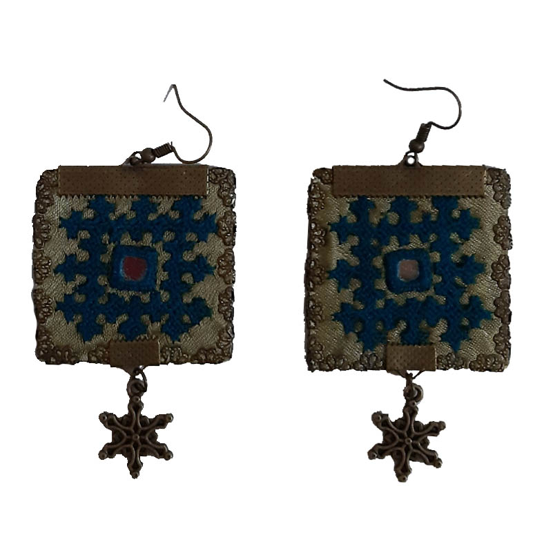 گوشواره سوزن دوزی کد B51