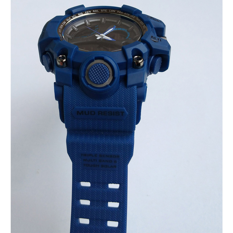 ساعت مچی دیجیتال پسرانه مدل اسپرت کد 1011