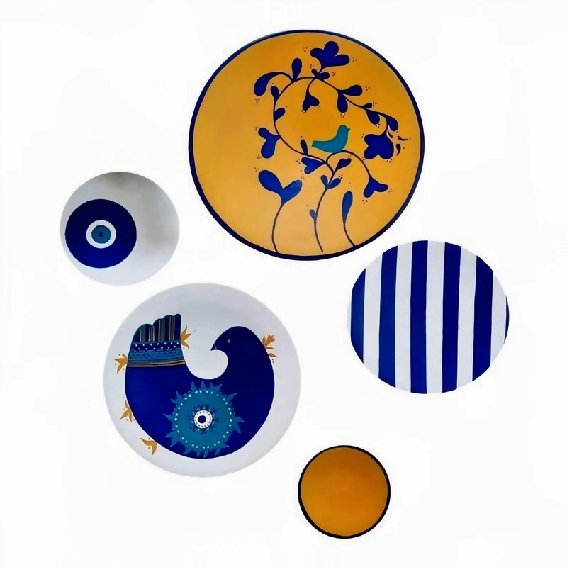 بشقاب دیوارکوب سفالی طرح مرغ آمین کد D241 مجموعه 5 عددی