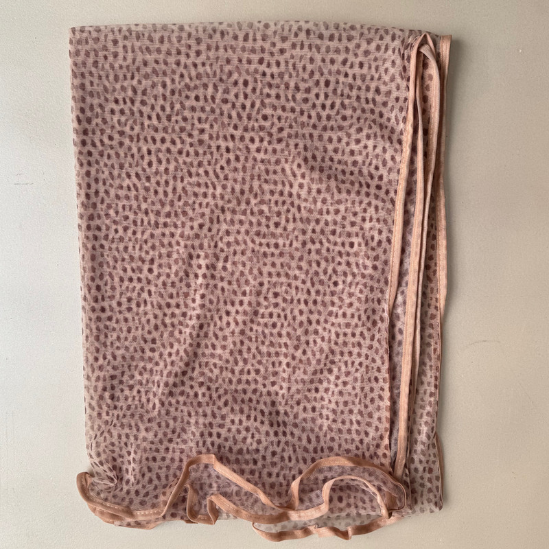 شال زنانه مدل توری خال