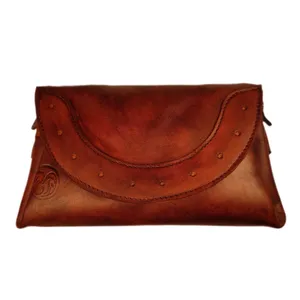 کیف دوشی زنانه مدل چرم طبیعی لنا