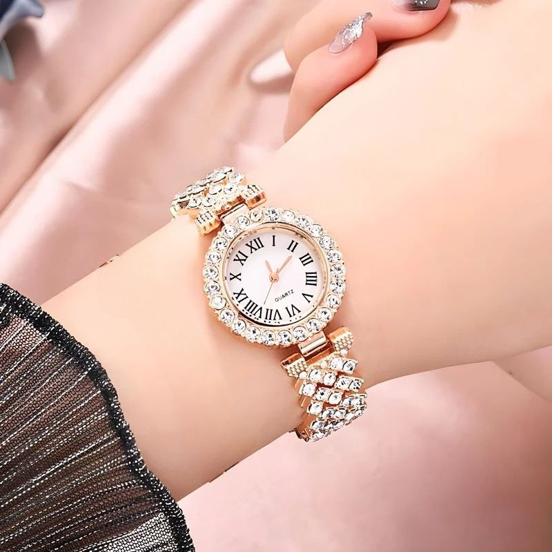 ساعت مچی عقربه ای زنانه مدل نگینی