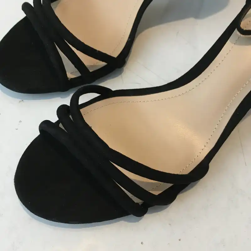 صندل زنانه مانگو مدل 839401