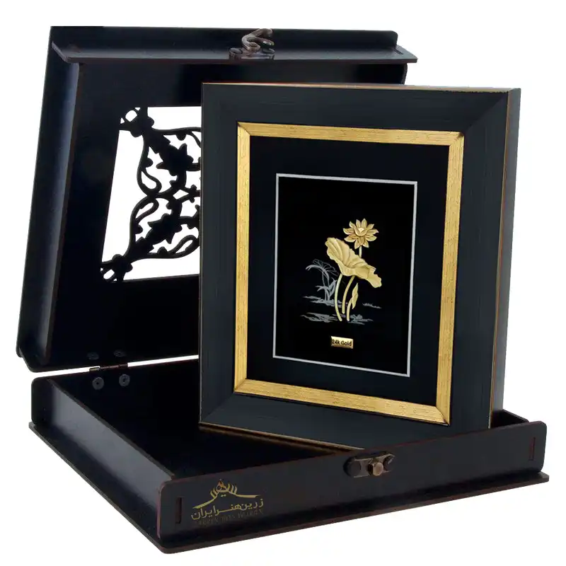 تابلو طلاکوب زرین هنر ایران مدل نیلوفر آبی