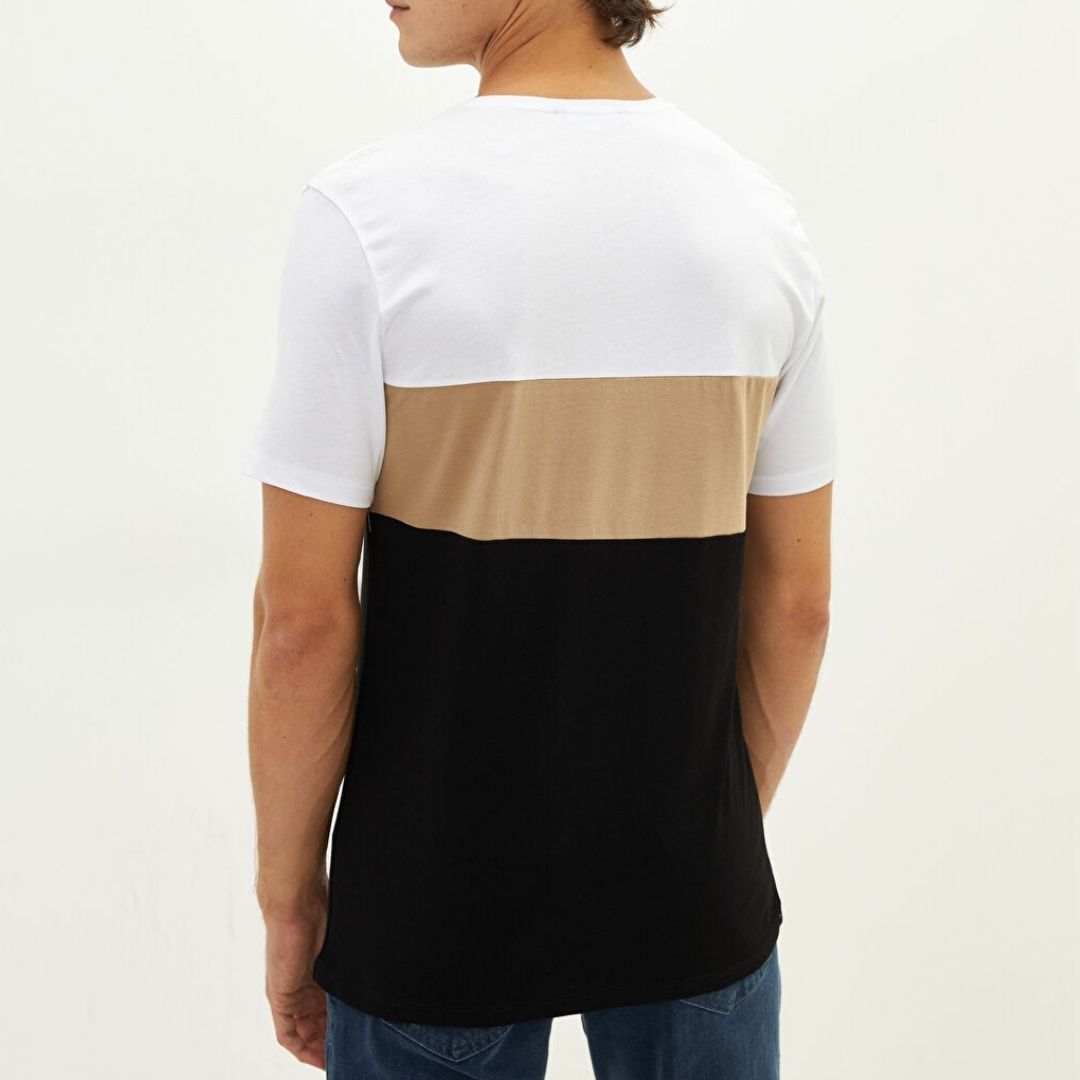 تی شرت آستین کوتاه مردانه ال سی وایکیکی مدل سوپر پنبه جیب دار -  - 4