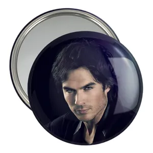 آینه جیبی خندالو مدل دیمون خاطرات یک خون آشام The Vampire Diaries  کد 20284