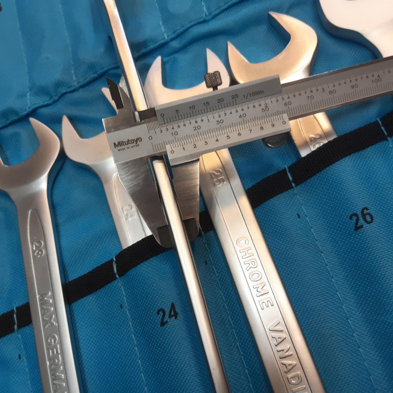 آچار یکسر تخت و یکسر رینگی مکس جرمنی مدل UY32295 مجموعه 25 عددی