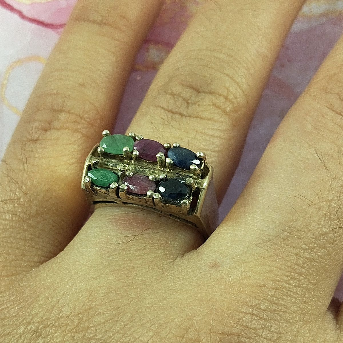 انگشتر نقره زنانه سلین کالا مدل سیاه قلم چندجواهر کد 149 انگشتر نقره زنانه سلین کالا مدل سیاه قلم چندجواهر کد 149