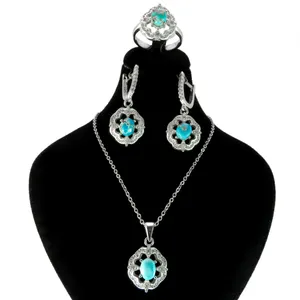 نیم ست نقره زنانه کد AV032