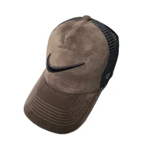 کلاه مدل لبه دار nk1214