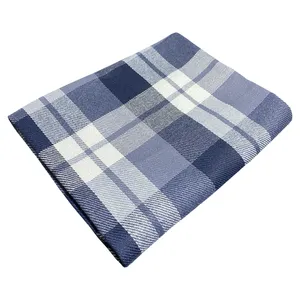 پتو مسافرتی کد 558 سایز 195x145 سانتی متر