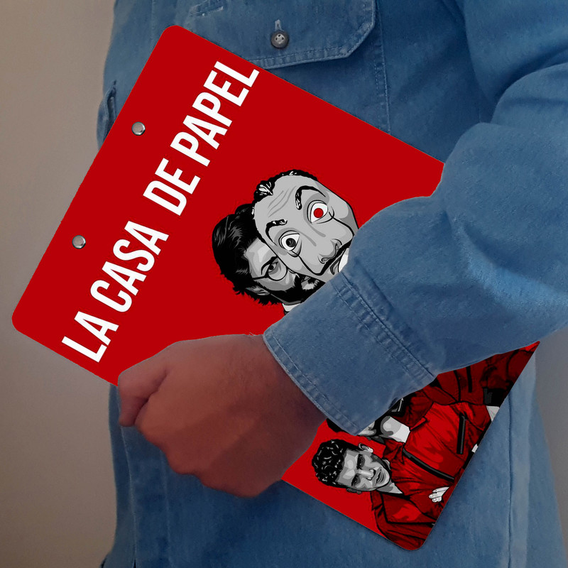 تخته شاسی مدل سریال سرقت پول سایز A4