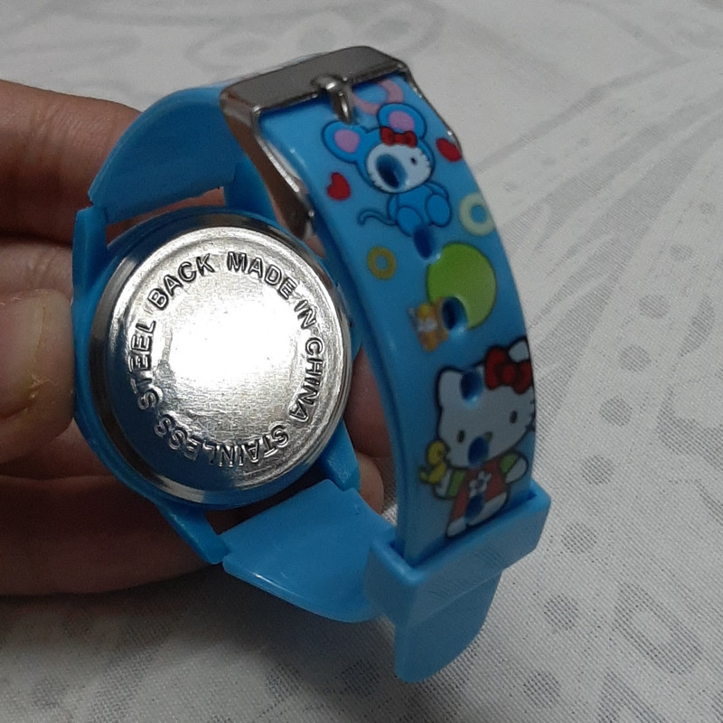 ساعت مچی عقربه ای بچه گانه کد TIMO K01 ساعت مچی عقربه ای بچه گانه کد TIMO K01