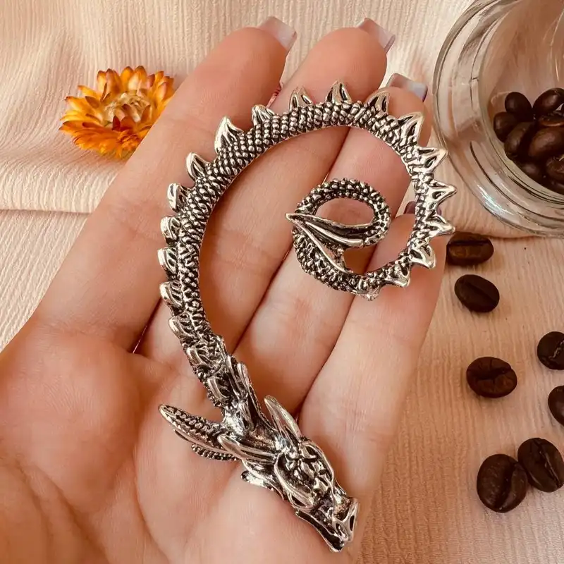 پیرسینگ گوش مدل ایرکاف اِلف طرح آژدها دم پیچی