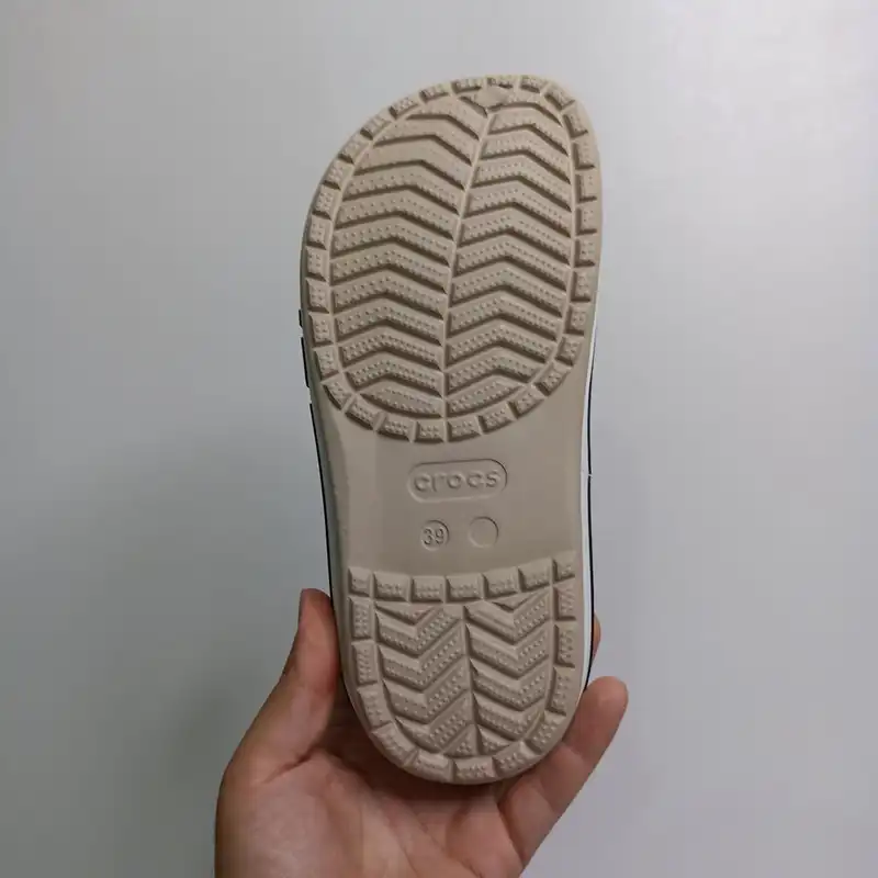 دمپایی زنانه مدل پلاس استیکردار کد 1550-CR