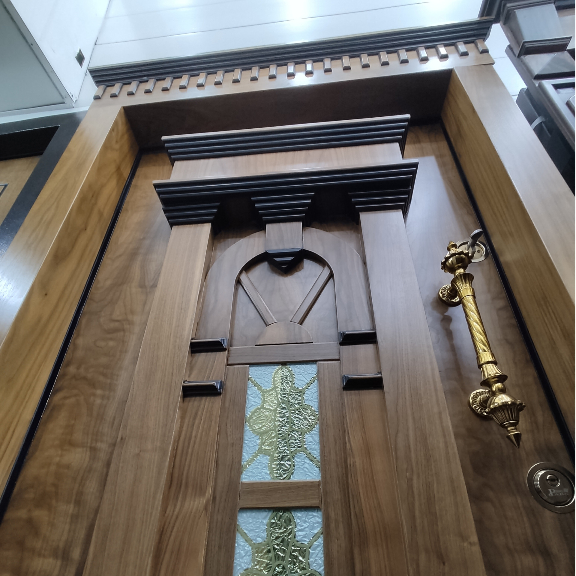 در ضد سرقت مدل سارای گردو کد m003