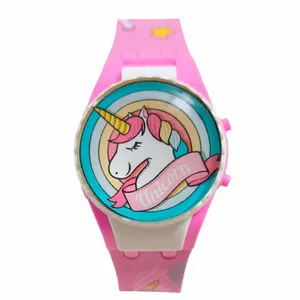 ساعت مچی دیجیتال مدل بند سیلیکونی قاب چرخان طرح یونیکورن اسب تک شاخ 