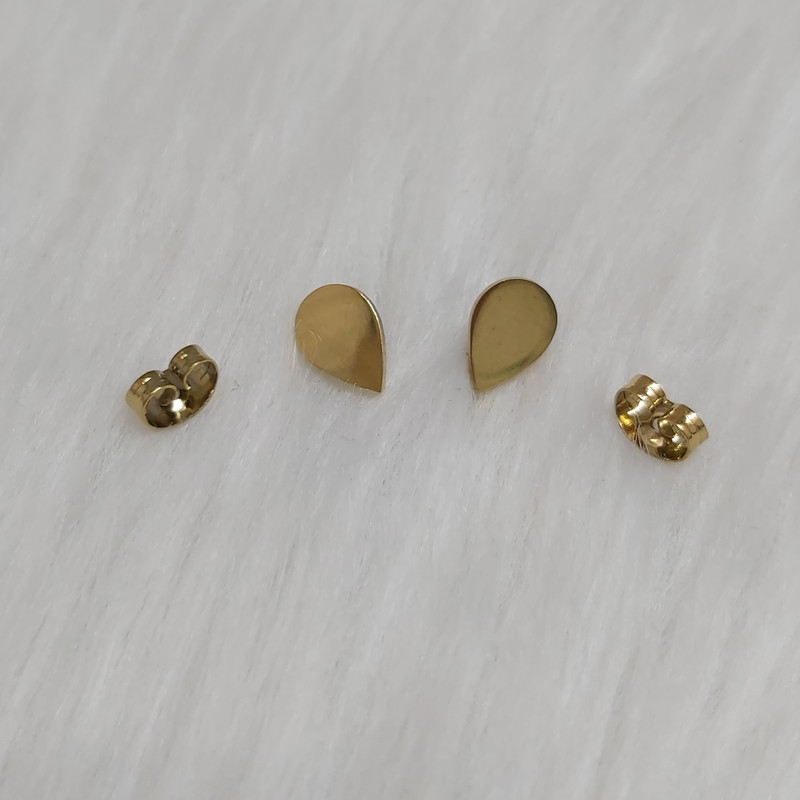 گوشواره زنانه مدل میخی طرح اشک کد shape112