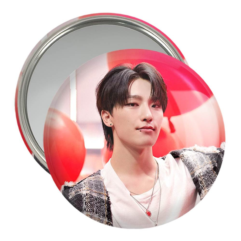 آینه جیبی خندالو مدل دینو گروه سونتین Seventeen  کد 21610