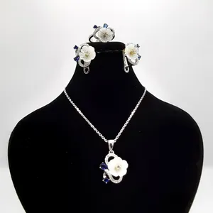 نیم ست نقره زنانه کد DG87