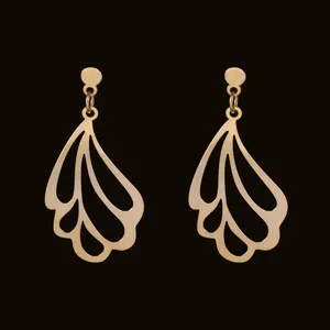 گوشواره طلا 18 عیار زنانه آمانژ کد D10008