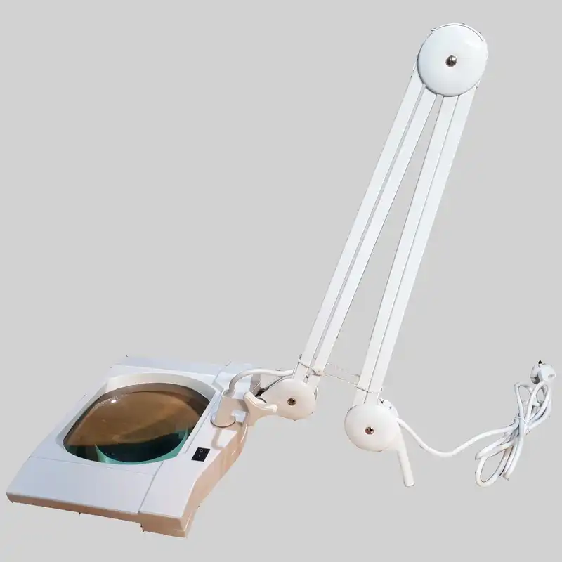 ذره بین مدل RT111-0.1 LED