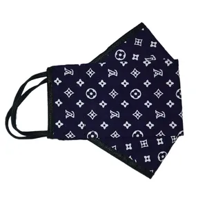 ماسک پارچه‌ای مدل سه بعدی