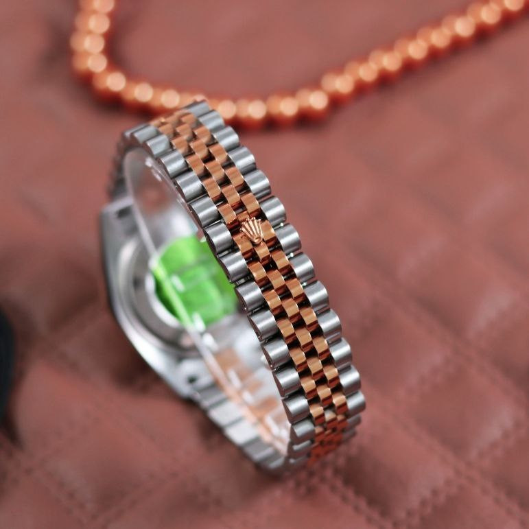 ساعت مچی عقربه ای زنانه  مدل al01