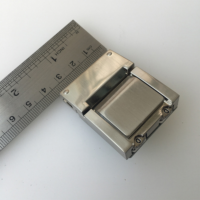 قفل مدل دو رمز دندانه فلزی طرح کشیده کد lock-p2NKL قفل مدل دو رمز دندانه فلزی طرح کشیده کد lock-p2NKL