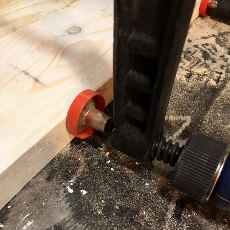 گیره پیچ دستی مدل WE40