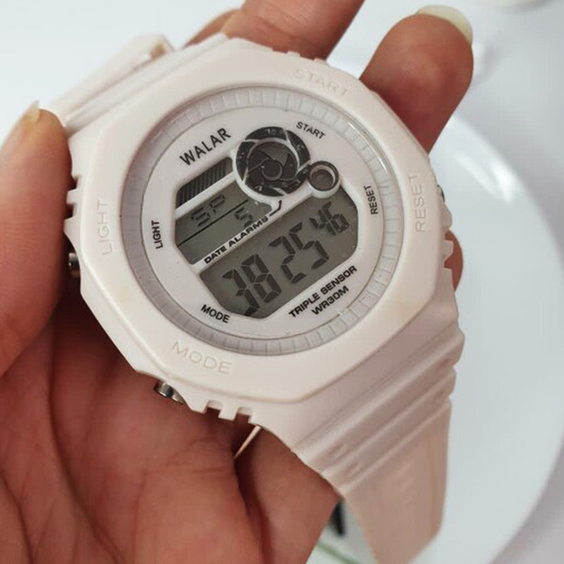 ساعت مچی دیجیتال والار مدل اسپرت بندسیلیکونی چراغدار کرنومتر آلارم کد 1010 ساعت مچی دیجیتال والار مدل اسپرت بندسیلیکونی چراغدار کرنومتر آلارم کد 1010