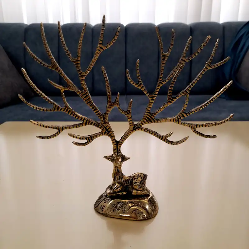 مجسمه برنزی مدل گوزن