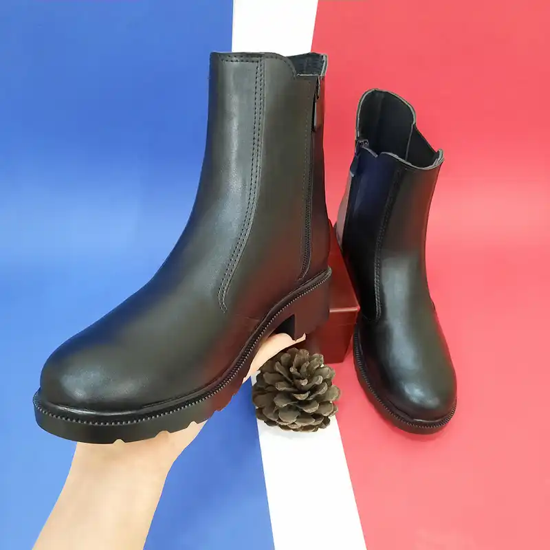 نیم بوت زنانه مدل حنا